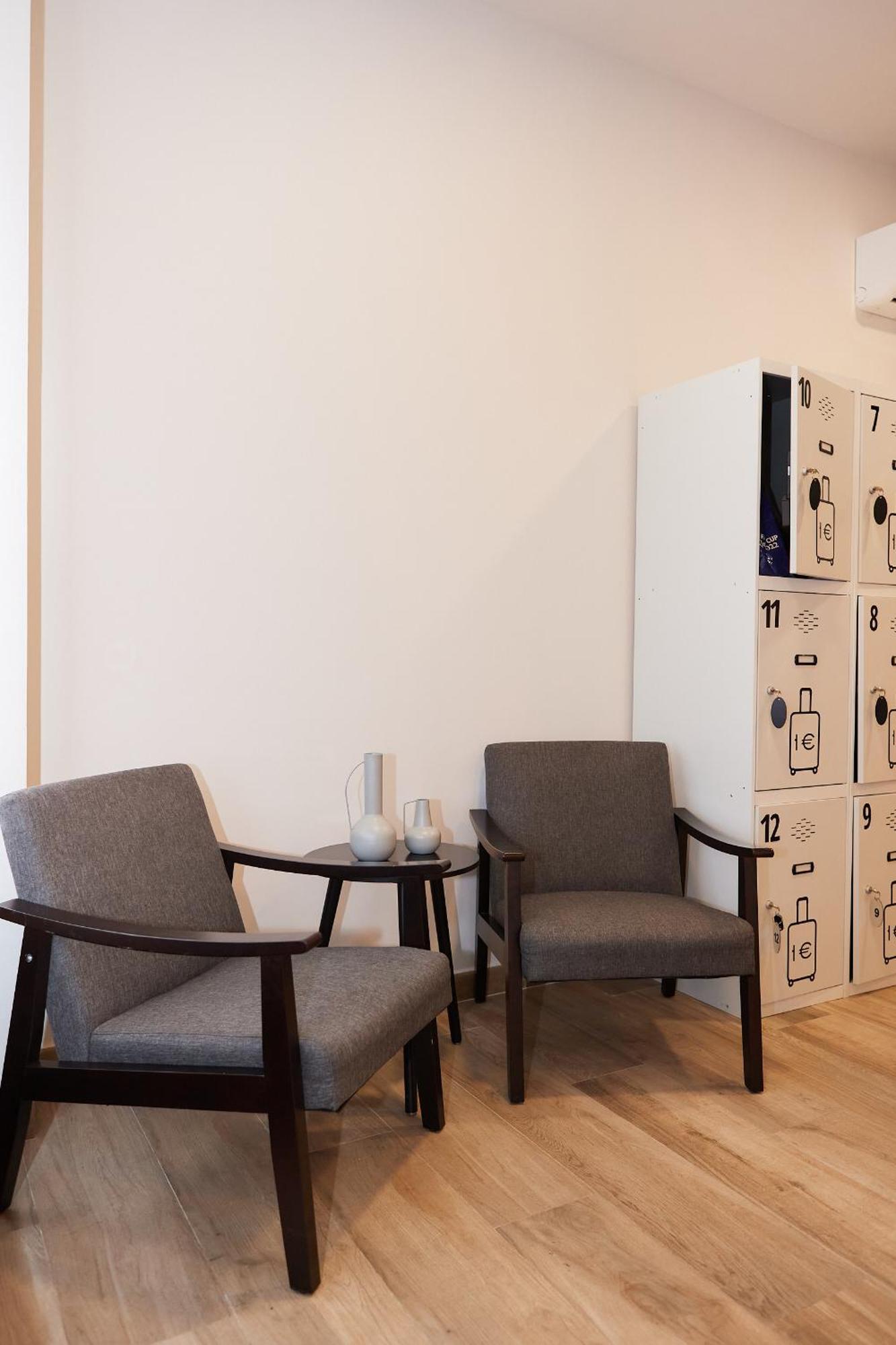 Hostel Dos Estaciones - Free Towels, Coffee & Tea, Remote Check-In Alicante Exterior foto